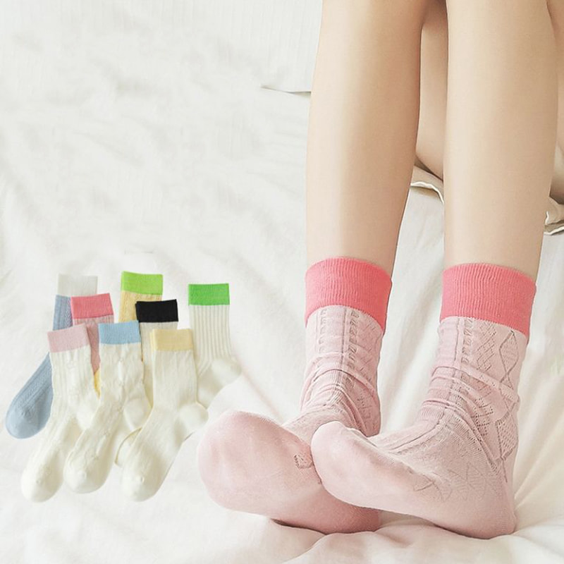 Meias de malha hollow mid de retalhos femininas em forma de diamante Meias de malha hollow mid de retalhos femininas em forma de diamante